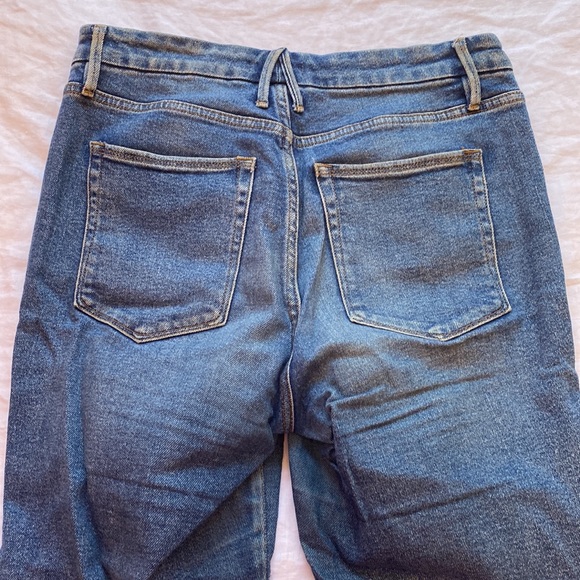 Good Curve Jeans - Picture 6 of 6